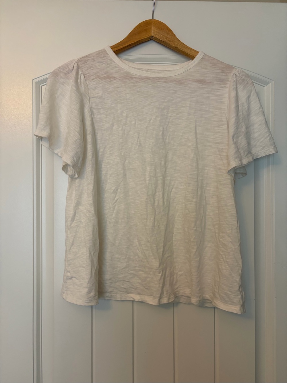 White Short-sleeve women’s shirt